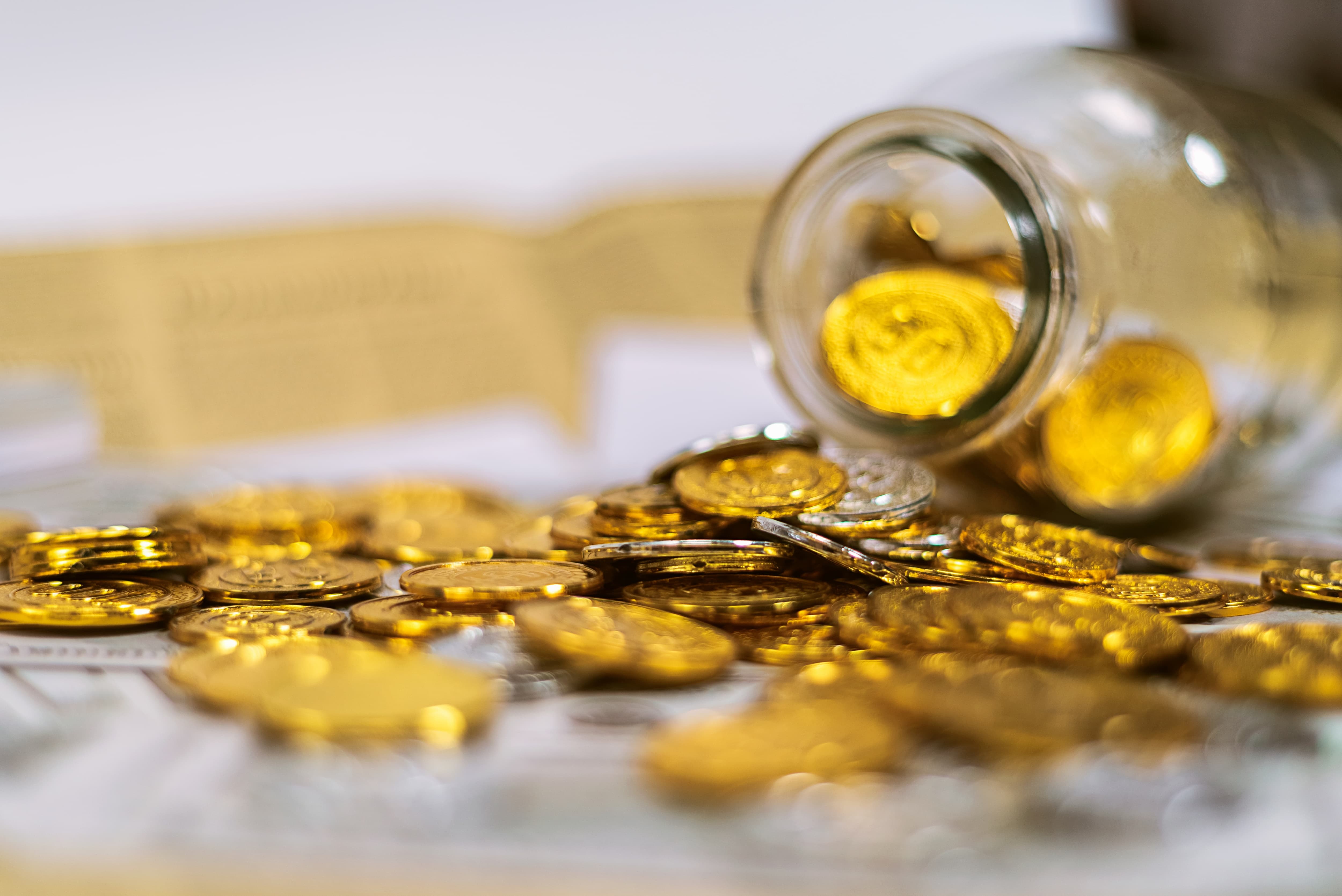 1738750016188209.jpg 千库网_金融理财金融服务投资存储摄影图_摄影图编号41692_副本.jpg